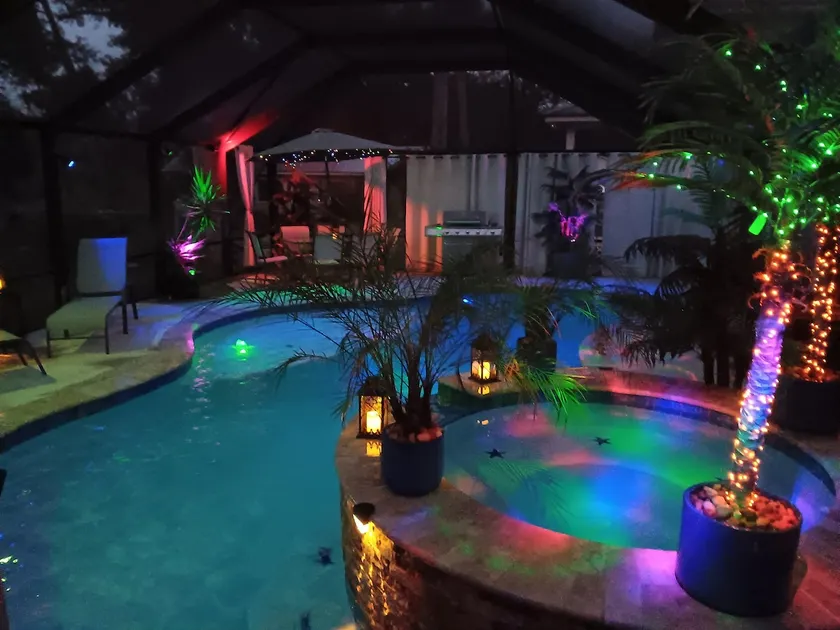 Villa🌴🦦 Oasis Bayou - Image 1