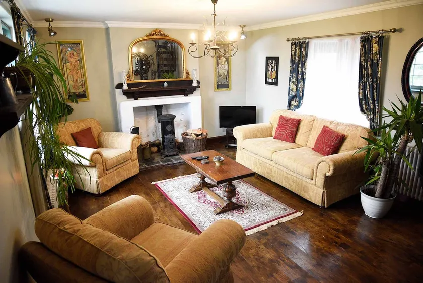 Quiraing Cottage - Image 1