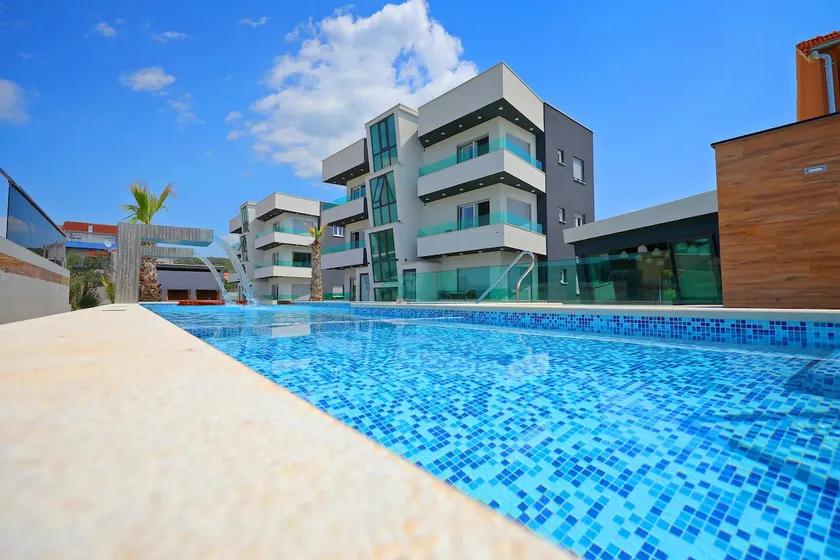 Boutique Apartmants Blitz 6 - Image 1