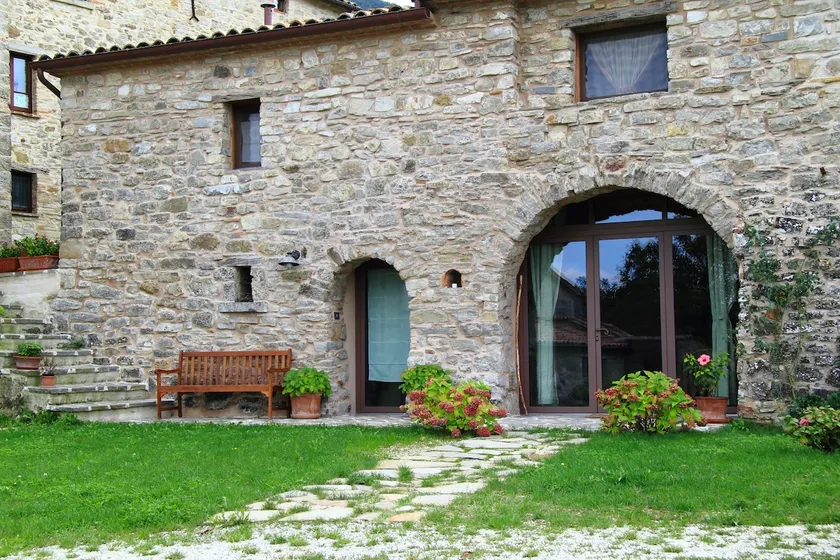 Uriges Steinhaus in der Romagna mit Panoramaterrasse und kostenfreiem WLAN - Image 1