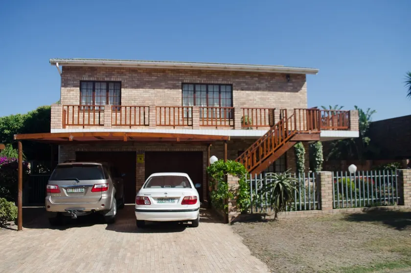 Self catering unit close to beach. Great value. - Image 1