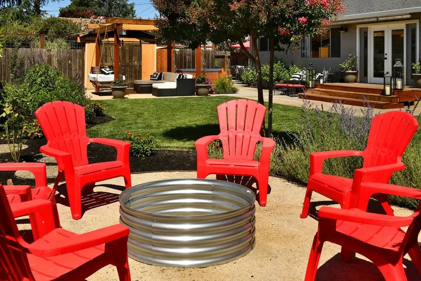 Sonoma Country Estate Near Square Hot-tub Fire Pit - Image 1