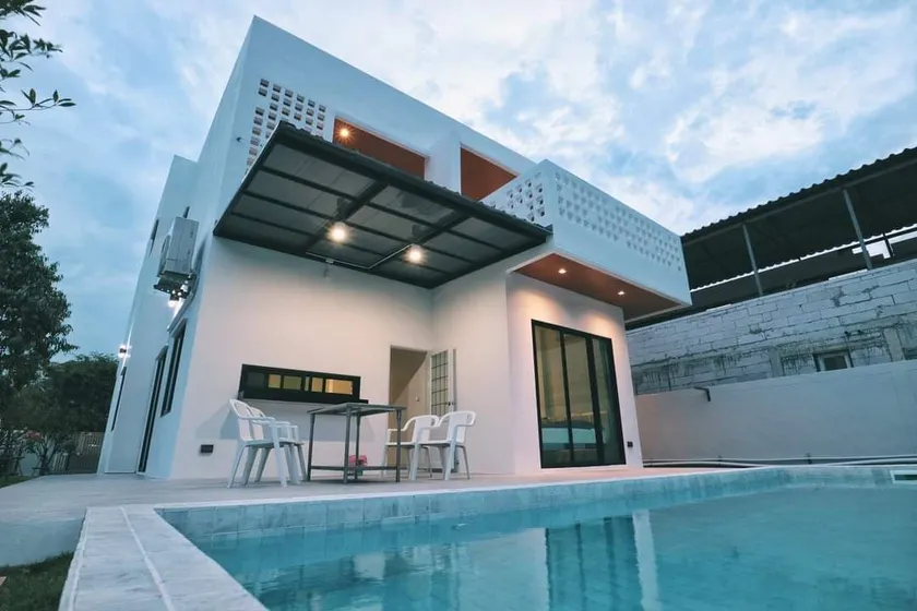 Cassa Pool Villa, Bangsaen - 3 Bedrooms Pool Villa - Image 1