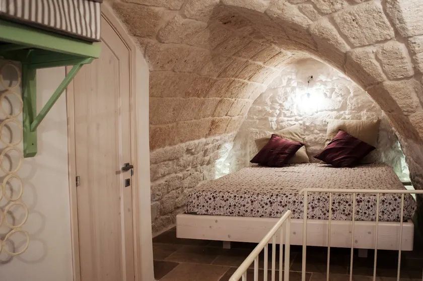 30 square meters - Image 1