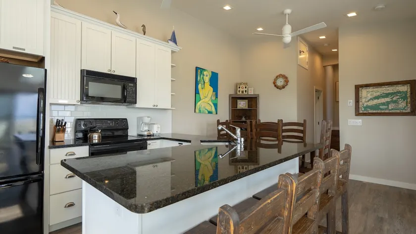 Private 3 Bedroom Amagansett on the Ocean with WiF - Image 1