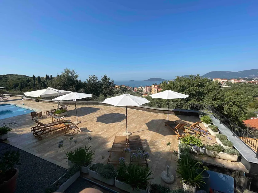 Villa antonini. - Image 1
