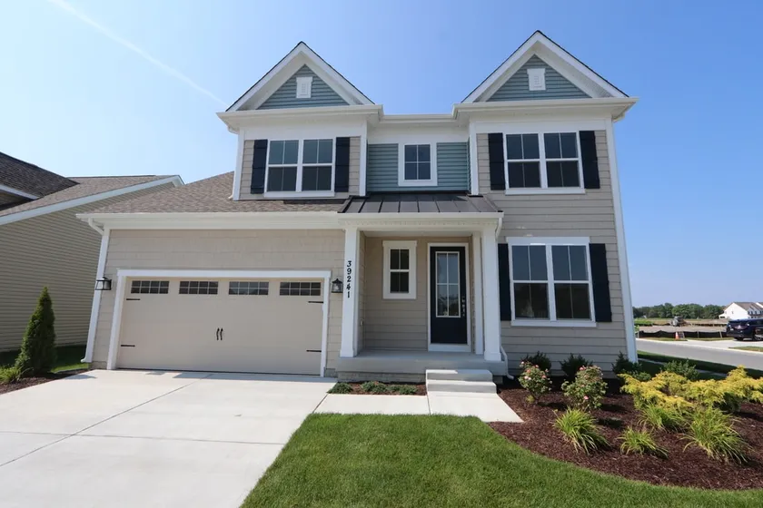 Spectacular Accommodations! 4 bdr home , grill - Image 1