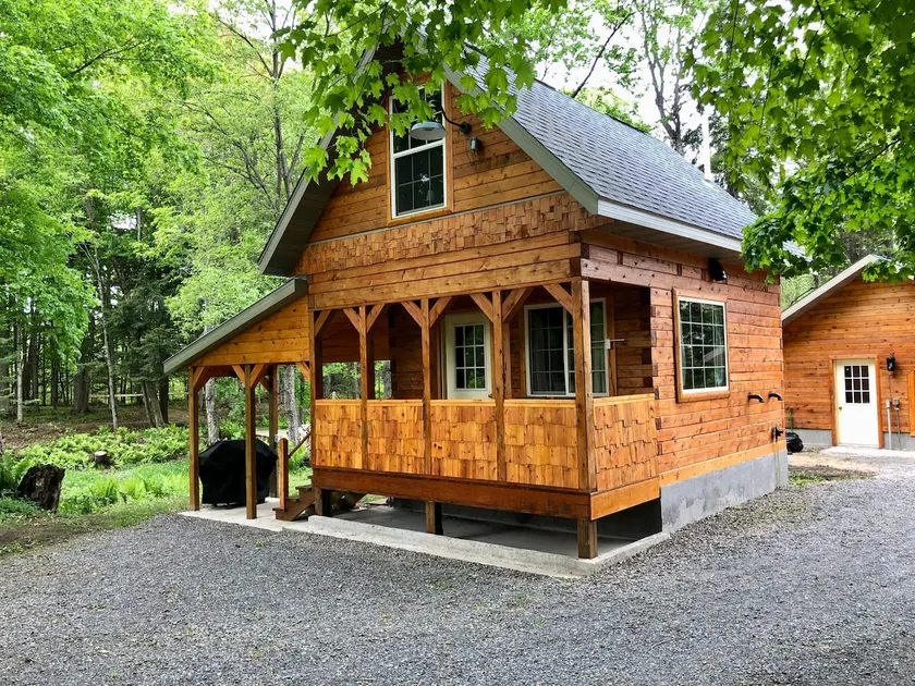 Silver River Cozy Cabin - Image 1