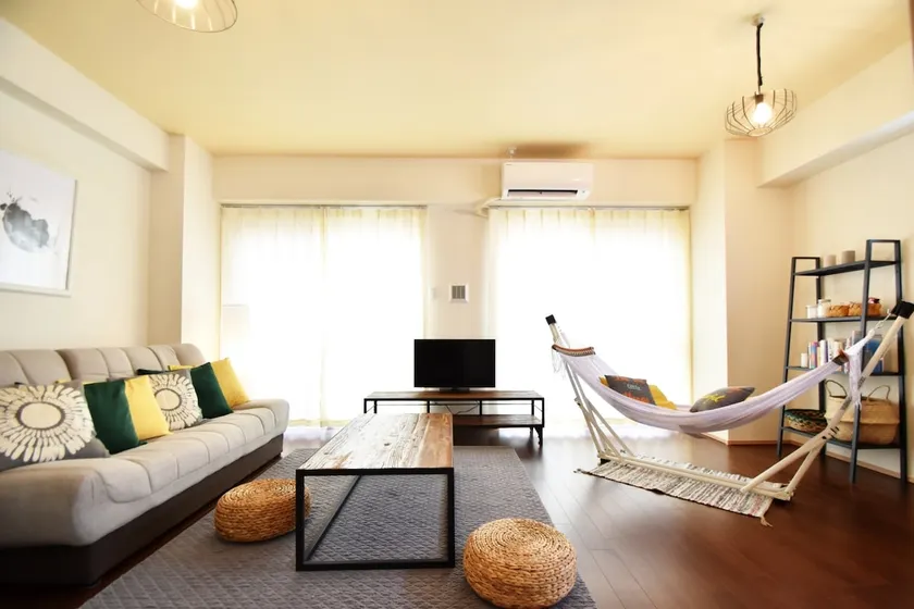 Top Floor APT w/z Hammock｜Free No limit Wifi｜Dryer - Image 1