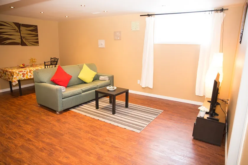Entire 1 Bedroom Apt - Kanata Tech Park - Monthly - Image 1