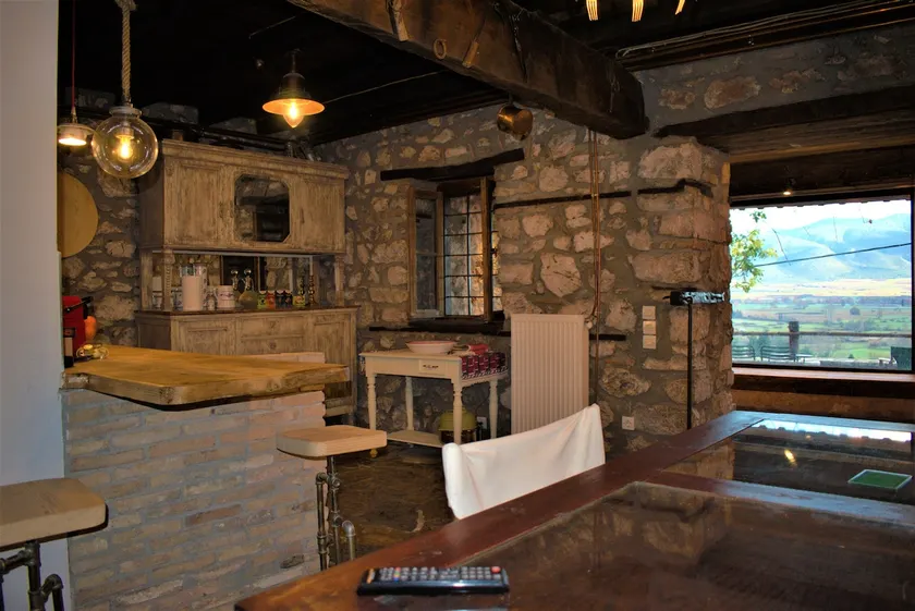 Small Stone Maisonette 1 - Image 1