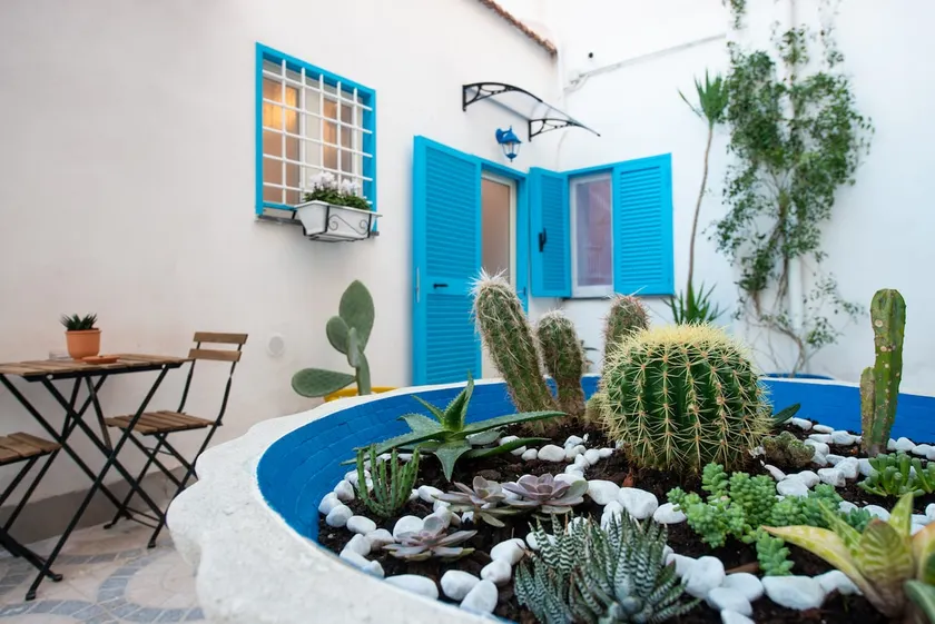 Light Blue - Apartment in the middle of everything - Image 1