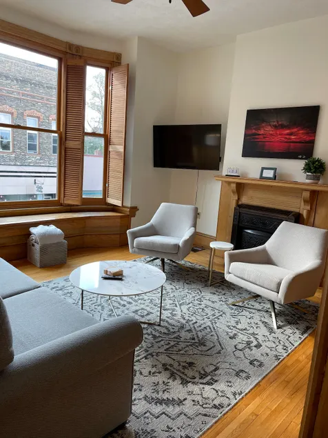River Street Loft - Image 1