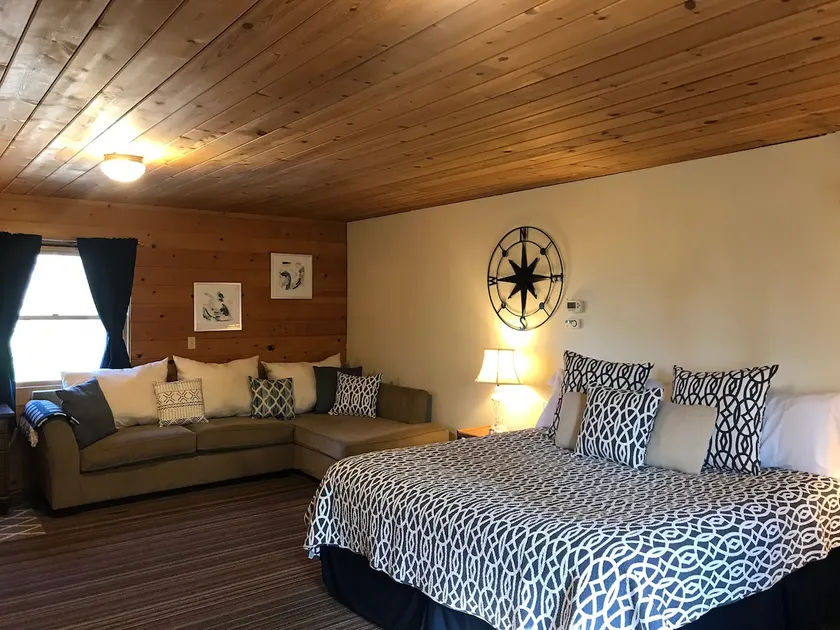 LOG Cabin Guesthouse in the TREES near Yosemite! - Image 1