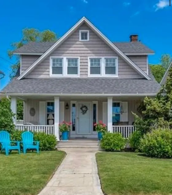 *Cozy Home Right on Cosey Beach * - Image 1