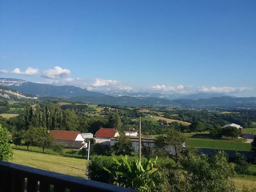 Large house with panoramic view in the countryside - Image 1