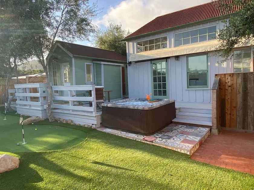 The Avo-Cottage awaits you :) - Image 1