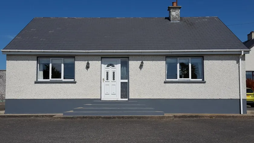 Cottage on The Wild Atlantic Way,Gweedore - Image 1