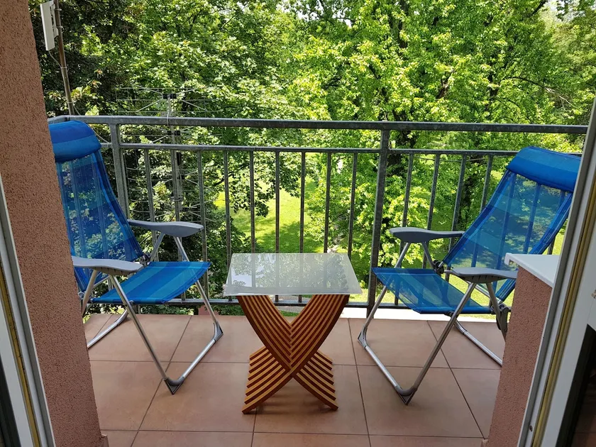 Apartament RSL - Image 1
