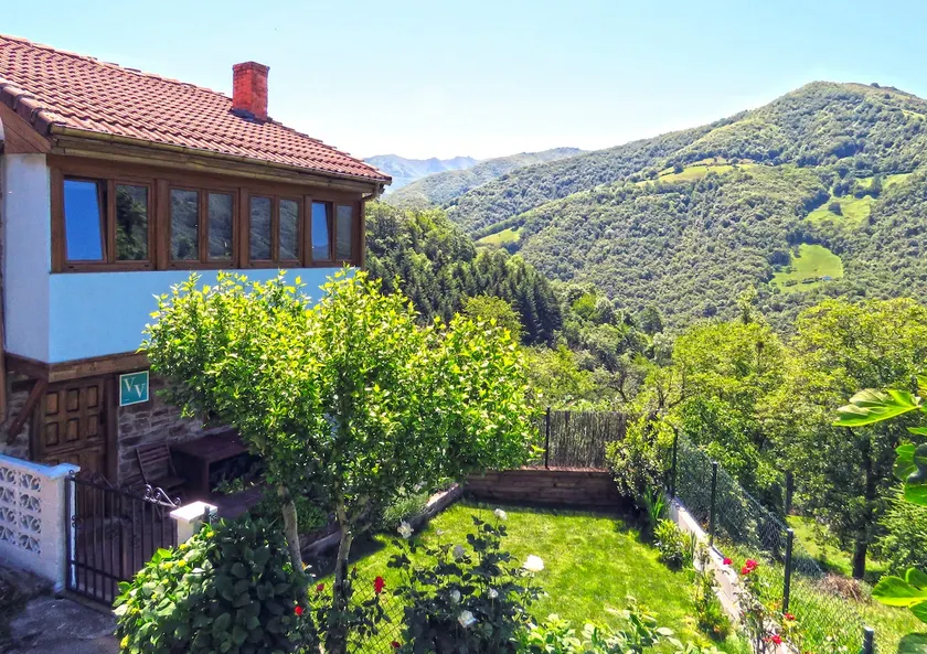 Perfect House. Garden with BBQ in the Mountains - Image 1
