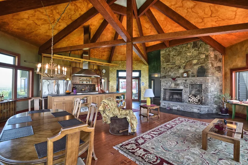 2 homes on large private mountain views getaway - Image 1