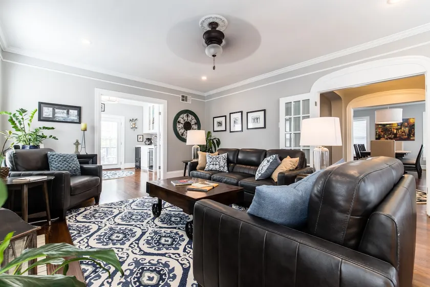 The Roux House Offers Luxury, Comfort & Location! - Image 1