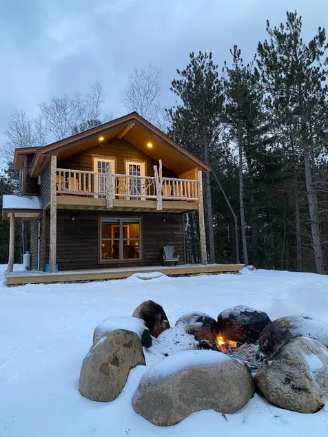 Woodland Vacations Little Bear - Image 1