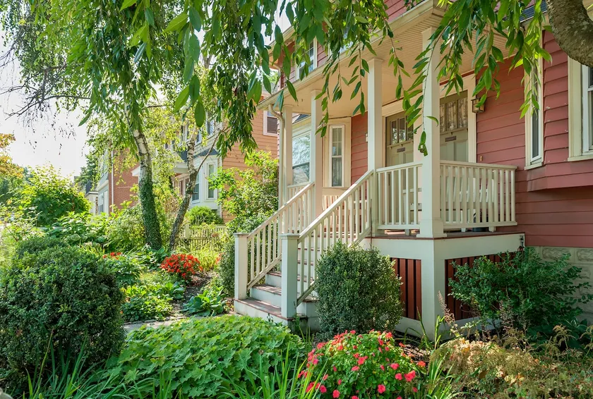 Sunny Huron Village Apt. w/ Terrace - Image 1