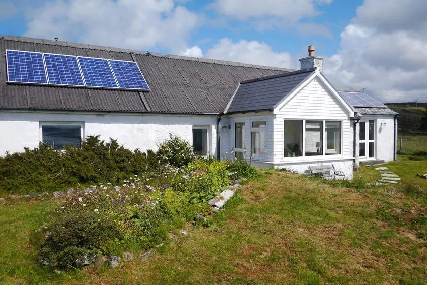 Shorelands Cottage - croft house - Waternish, Skye - Image 1