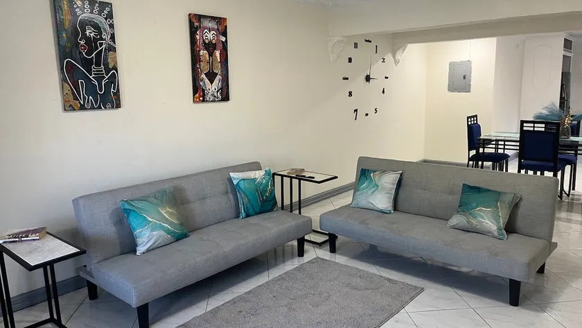 Hillview Haven: A Special Summer Getaway! - Image 1