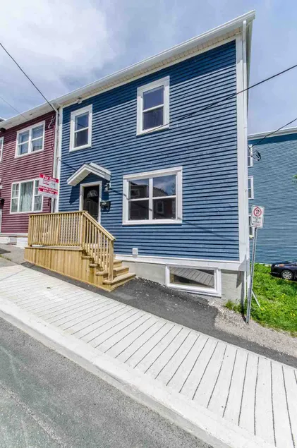 Beautiful downtown house - Image 1