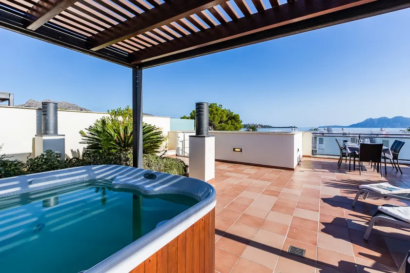 Penthouse La Nau By homevillas360 - Image 1