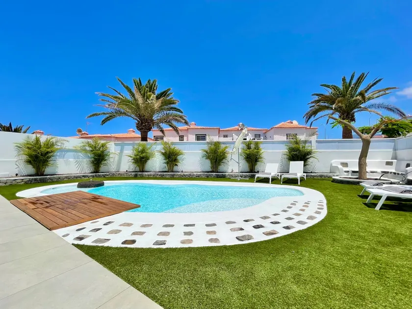Taucho - private, heatable pool, BBQ, 4 bedrooms - Vivienda vacacional - Image 1