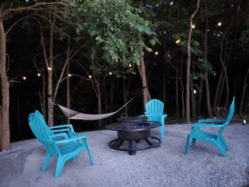 Sleeps 4, Country setting, Lake Cumberland & Green - Image 1