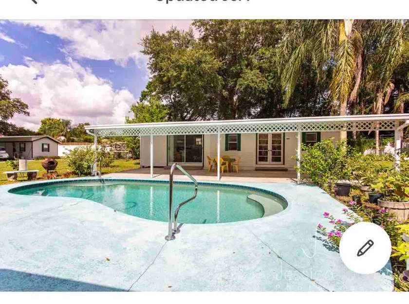 Entire beautiful home with huge fenced yard. - Image 1