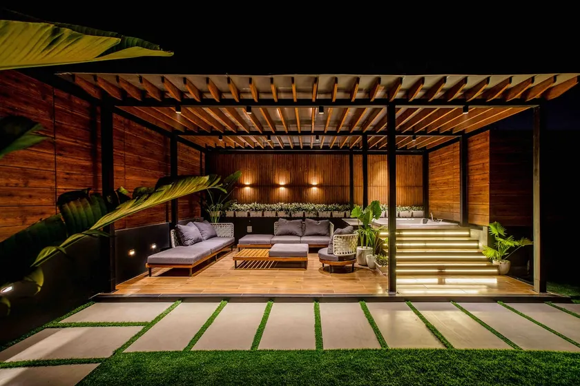 Onnyx Rooftop - Luxury Penthouse - Image 1