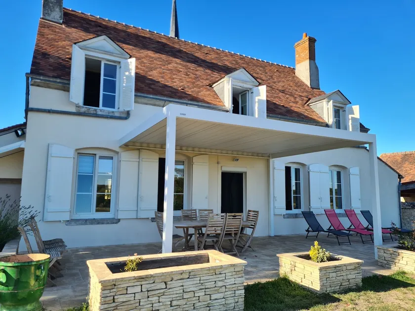 Charming cottage in the heart of the forest of Orléans - Image 1