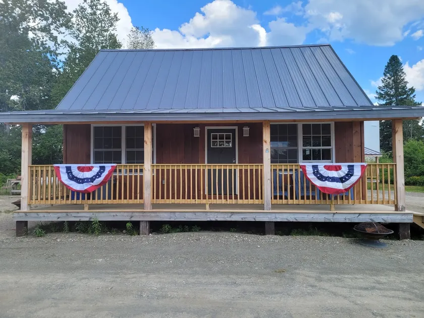 The Bears Den - Image 1