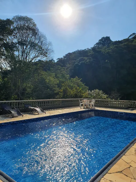 Sitio Luar de Ibiúna Surrounded in Nature - Image 1