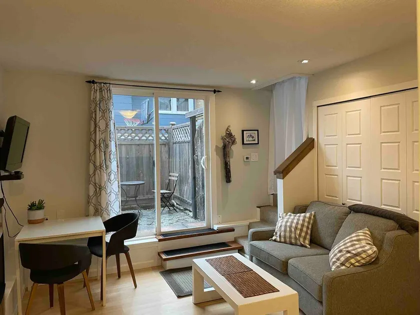 A Modern and Bright Suite 5 minutes from downtown! - Image 1