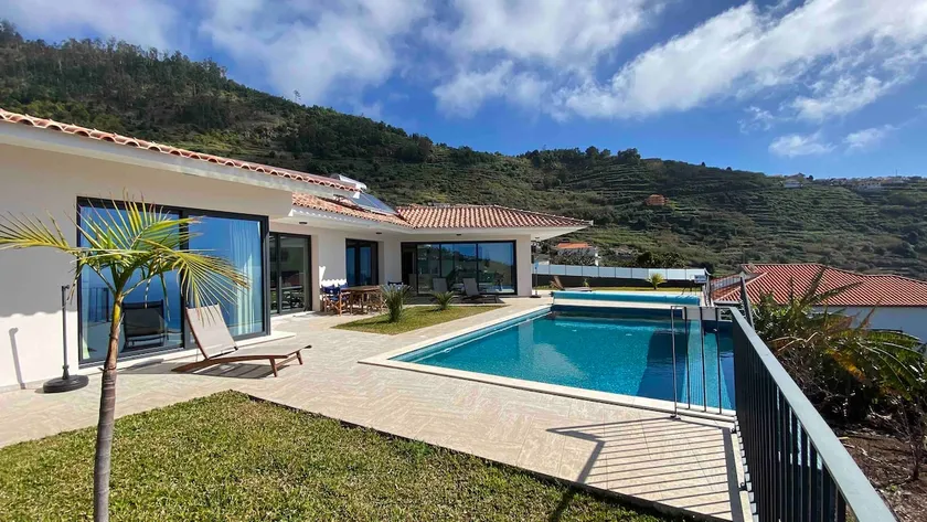 Villa Palheiros - Image 1