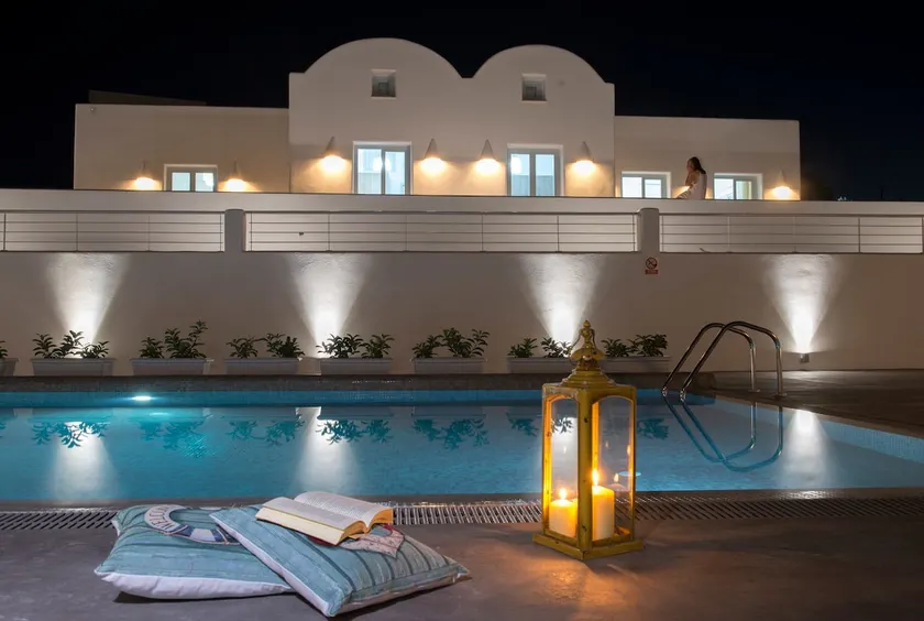 Sea&Sand luxury villa with private  pool by beach! - Image 1