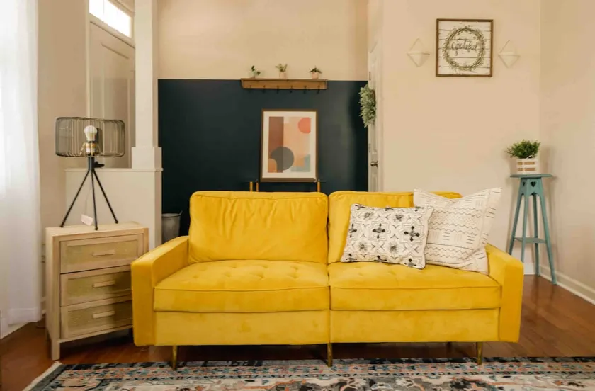 Entire Home: Historic Downtown Jacksonville - Image 1