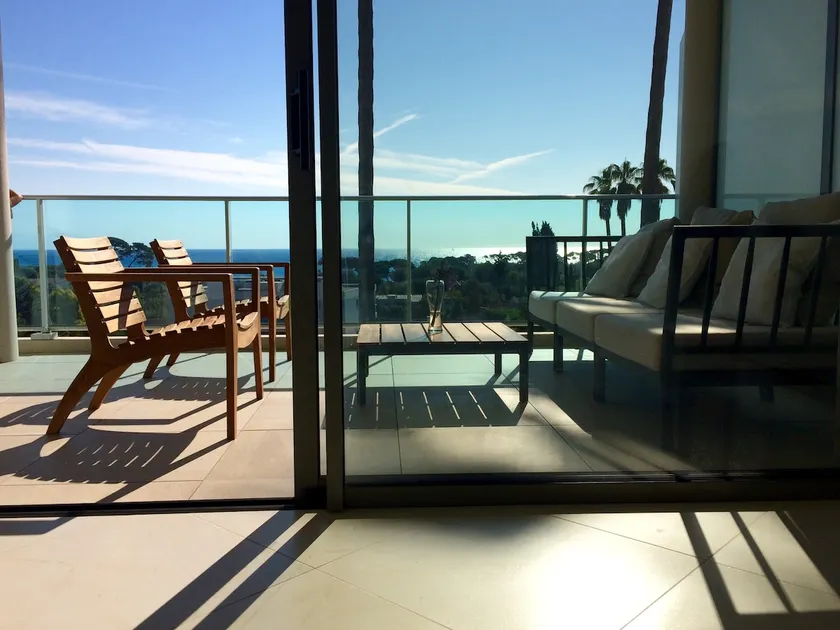 Sea view and pool in Cap d'Antibes - Image 1