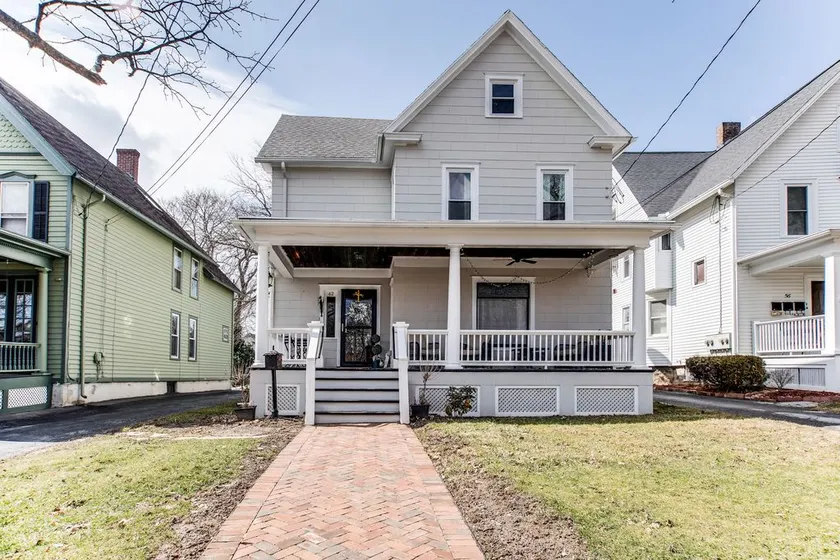 CHARMING Main Street Home: Beliggende i hjertet af Finger Lakes - Image 1