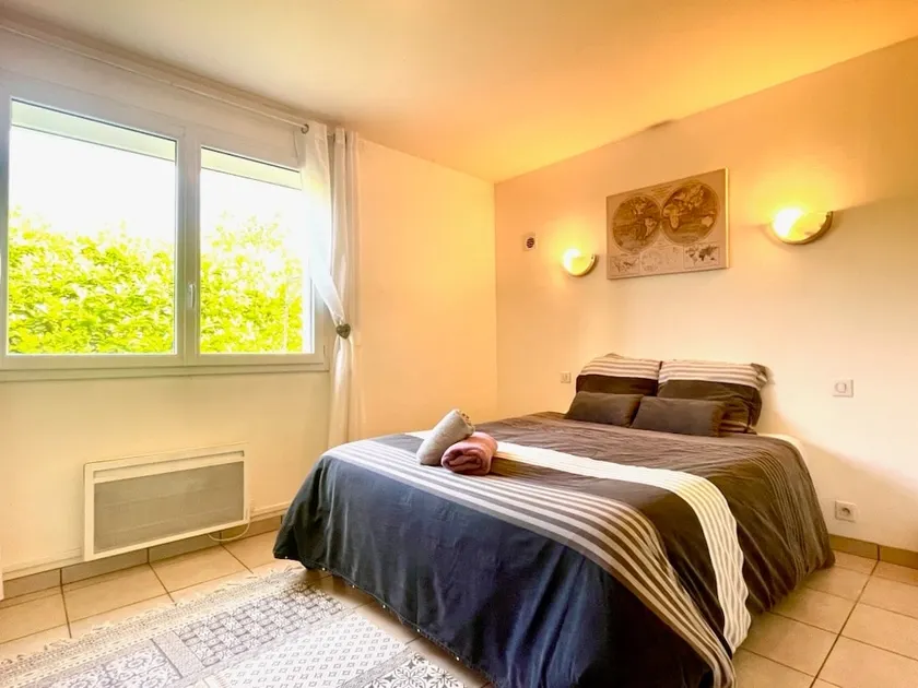 Cozy garden house in hospital area - Image 1