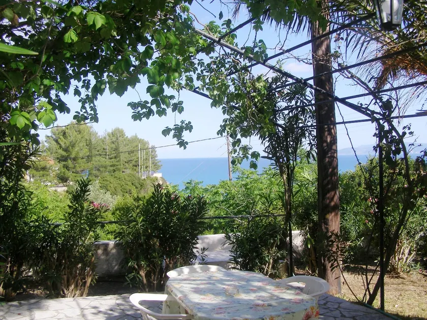 Polymnia Apartments - Image 1