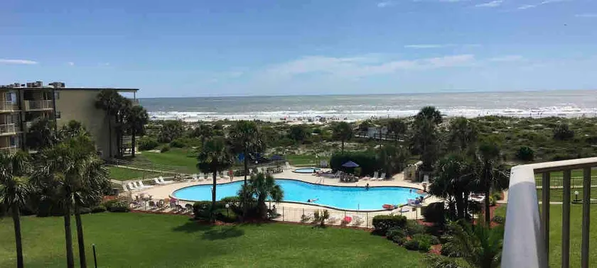 Ocean View 3br Condo! Indoor pool, steps to beach - Image 1