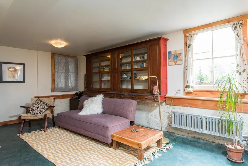 'Mallory homestead' private garden apartment - Image 1