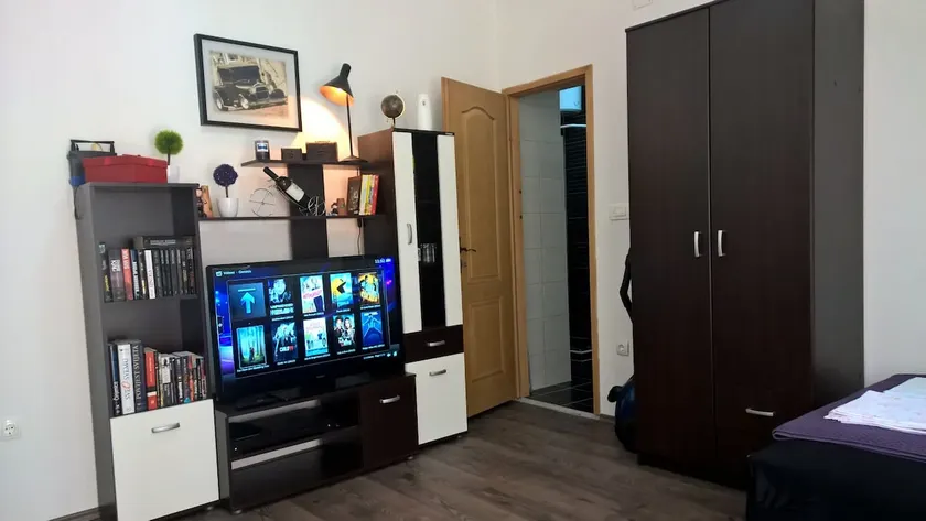 Studio Apartment Sayra - Image 1